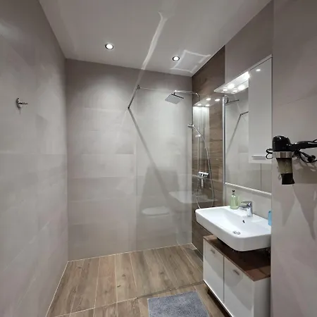 Prestige Lux Andan - Horizont Appartement *
